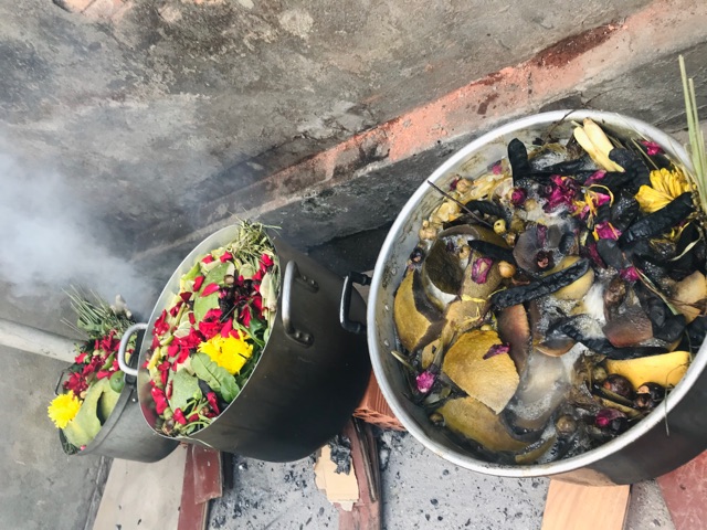 Dầu Gội Thảo Dược Bồ Kết Handmade Quỳnh Dương🌿Sạch gàu,Nấm ngứa,Ngừa rụng tóc,mọc tóc🍃 | BigBuy360 - bigbuy360.vn