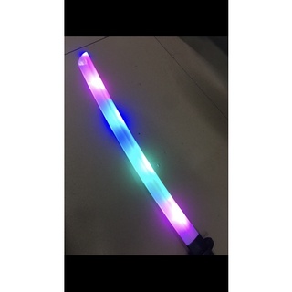 Kiếm phát sáng katana