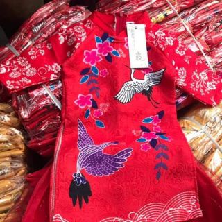 Áo dài cách tân cho bé