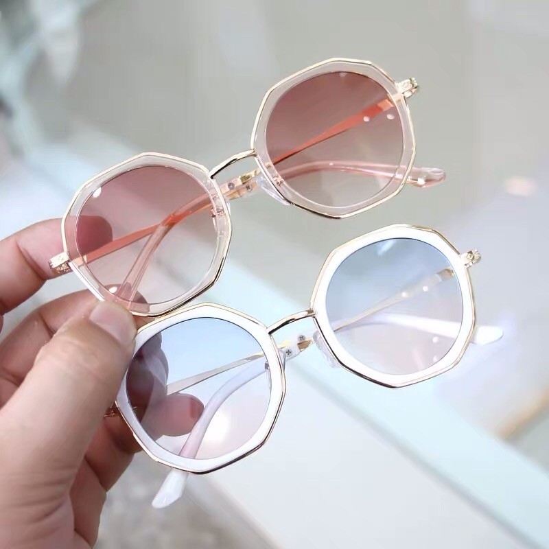 Kính mát thời trang Hàn Quốc mùa hè cho bé