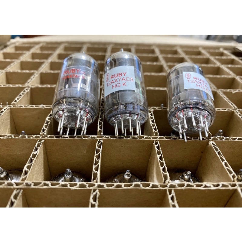 Bóng đèn 𝐏𝐫𝐞𝐚𝐦𝐩 𝐑𝐮𝐛𝐲 𝟏𝟐𝐚𝐱𝟕 9 chân.