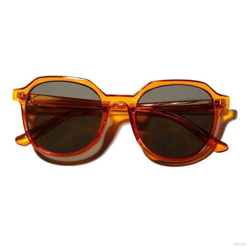 Kính râm gọng lớn phong cách retro | BigBuy360 - bigbuy360.vn