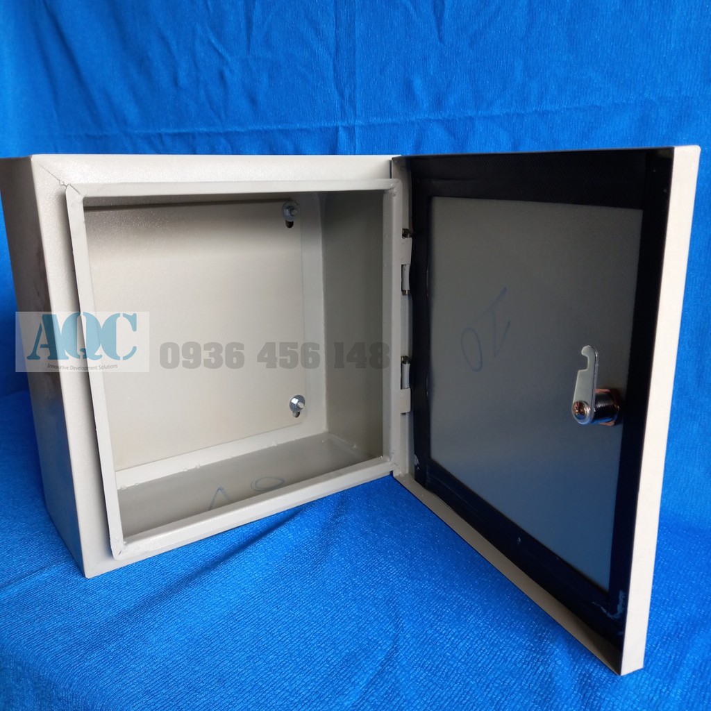 Vỏ tủ điện 300 x 300 x 150 x 1.0 sơn tĩnh điện