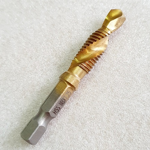 Một Mũi Khoan Tạo Ren Trong M8, Doa Âm Mũi Vít, Chuôi Lục Giác 6 Ly M8x1.25