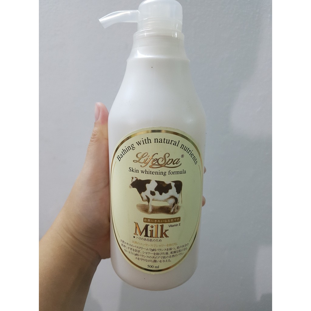 Sữa Tắm Dưỡng Thể Lifespa 580ml