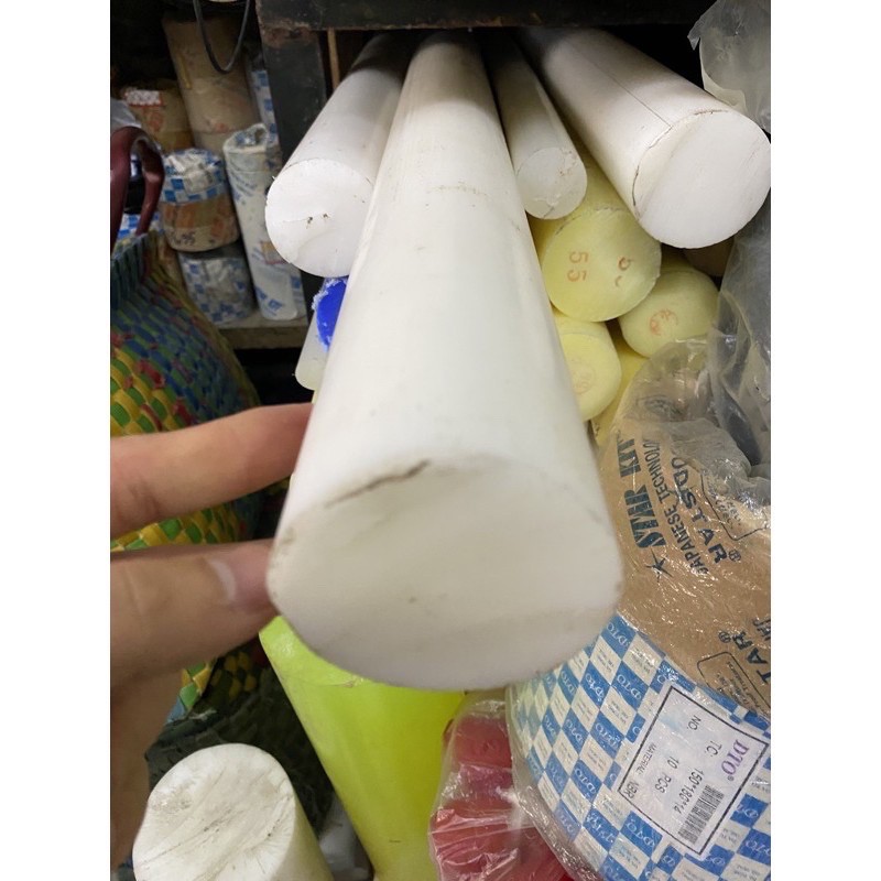 Nhựa POM cây phi 70x400mm