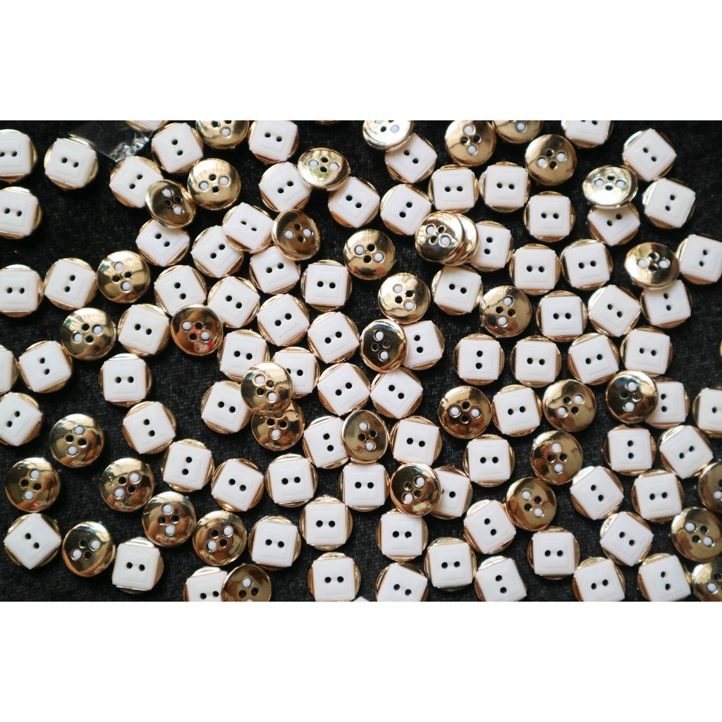 10 NÚT ÁO 2 LỖ KHÔNG CHÂN | BigBuy360 - bigbuy360.vn