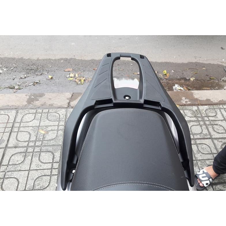 Tay Dắt Cảng Sau Sh 300i Chính Hãng Zhi.Pat ( Sh 2010-2020)