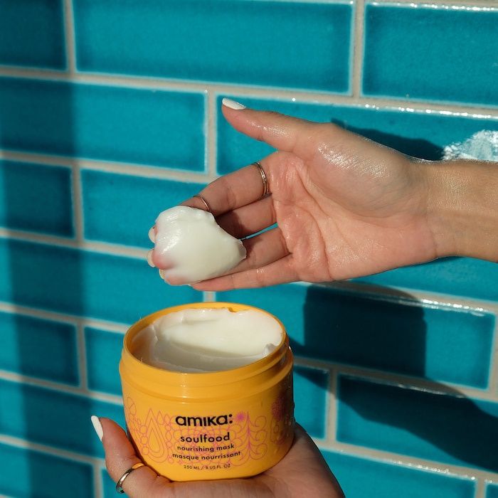 Mặt Nạ Ủ Phục Hồi Tóc Amika Soulfood Nourishing Mask