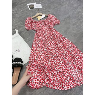 Đầm hoa xẻ tà tay bồng
