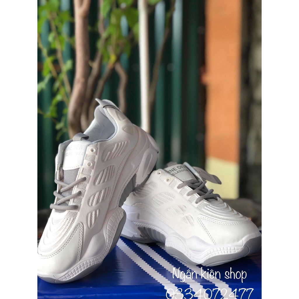 Giày sneaker đế xám, fom gọn gàng, đế cao 4-5 cm