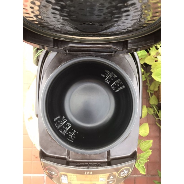 NỒI CƠM ĐIỆN NHẬT ZOJIRUSHI CAO TẦN IH DATE 2019-2020