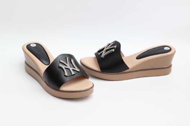 Dép xuồng 7cm siêu nhẹ cực êm