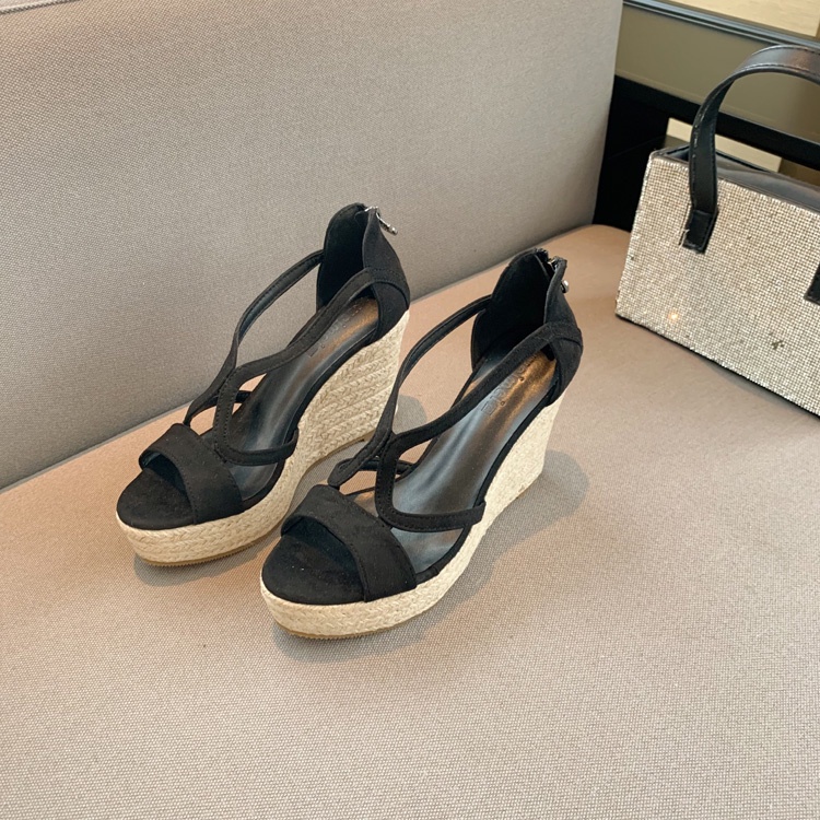 Sandal đế xuồng bền đệp êm chân gót cao 10cm size 34/39   280622