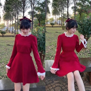 Đầm đỏ tay dài xoè vải nhung sợi