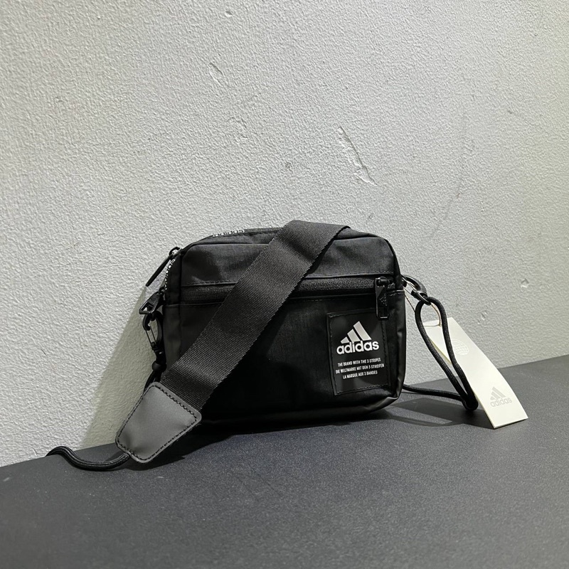Túi Đeo Chéo Thể Thao Unisex Có Sẵn *REAL-AUTHENTIC*
