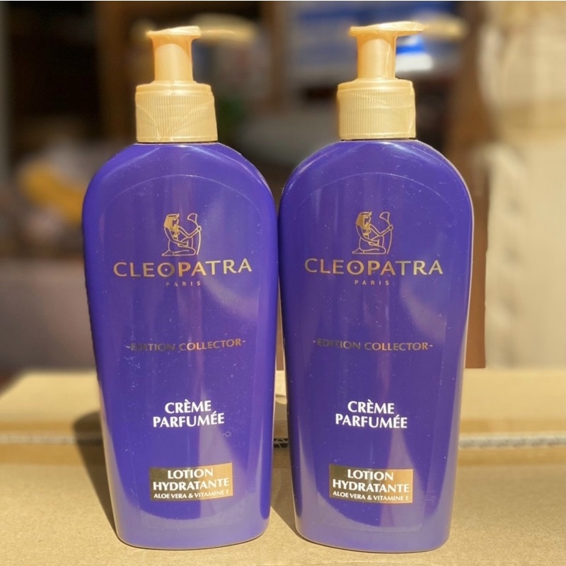 Sữa Dưỡng Thể Tích Hợp Nước Hoa Cleopatra - Paris 250ml