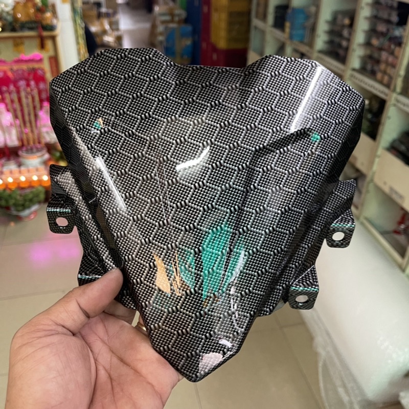 Mão Chắn Gió Xe WinnerX  Nhúm Sơn Carbon “