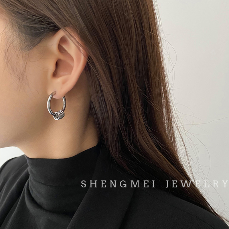 Khuyên Tai Nữ Hình Tròn Thời Trang Hàn