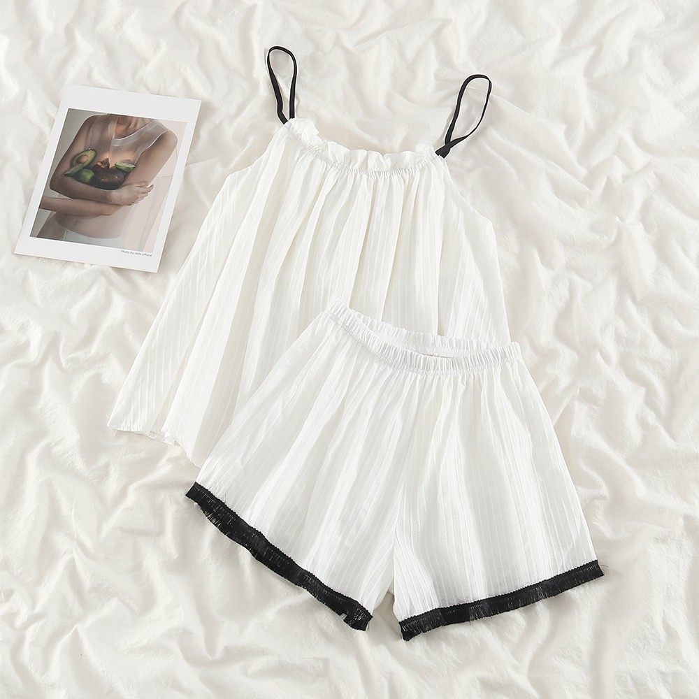 Xiaozhainv Bộ đồ mặc nhà áo hai dây + quần short màu trắng viền đen đơn giản xinh xắn thoải mái cho nữ | BigBuy360 - bigbuy360.vn
