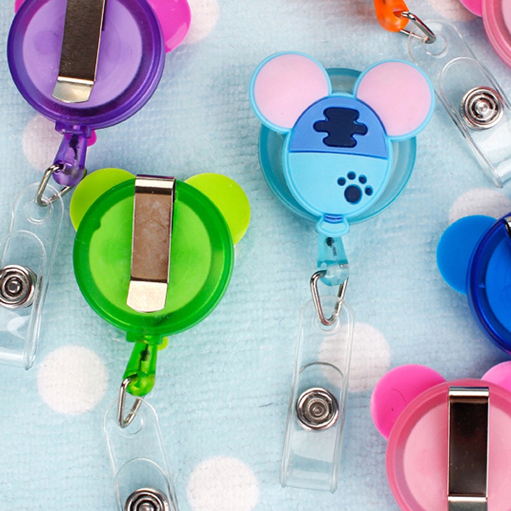 Kẹp giữ thẻ tên bằng silicon hình nhân vật hoạt hình dễ thương có thể thu vào