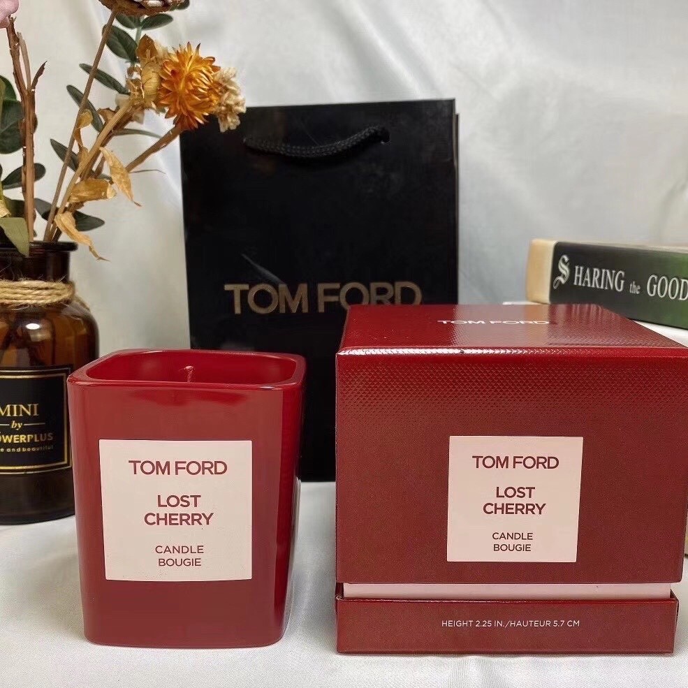 Nến Thơm Mùi Hoa Anh Đào Tom Ford | BigBuy360 - bigbuy360.vn
