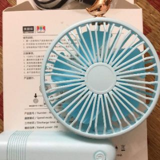 Quạt mini gấp gọn