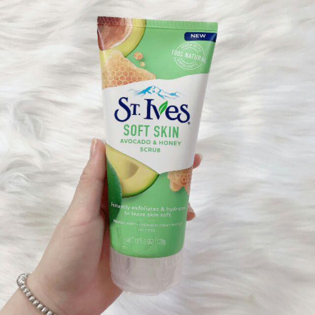 Sữa Rửa Mặt Kiêm Tẩy Tế Bào Chết St.Ives | BigBuy360 - bigbuy360.vn