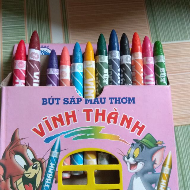 Bút sáp màu