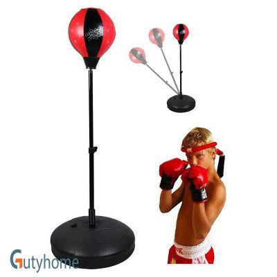 Boxing cho trẻ - tập luyện đấm bốc chó trẻ .