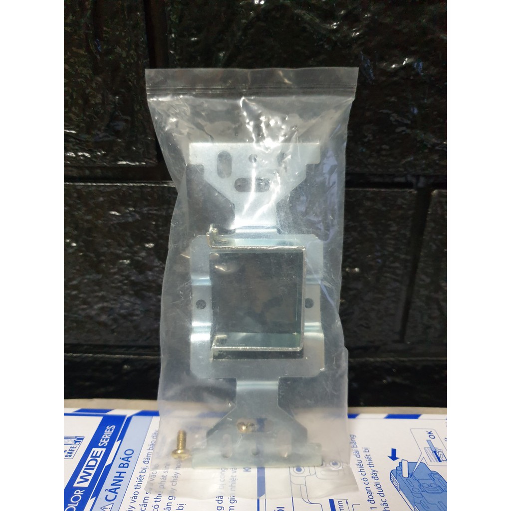 Mặt Thiết Bị Điện Cho Công Tắc/Ổ Cắm/CB cóc/CB 2 Pha Panasonic