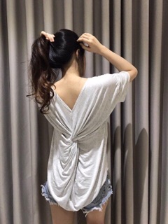 ÁO THUN KIỂU XOẮN LƯNG ĐẸP VÀ ĐỘC