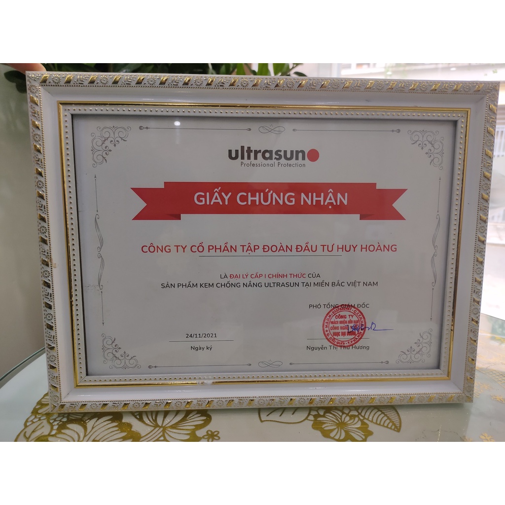 Ultrasun Face SPF50+ Anti Pigmentation Kem Chống Nắng Double 4 trong 1 Sample 7ml