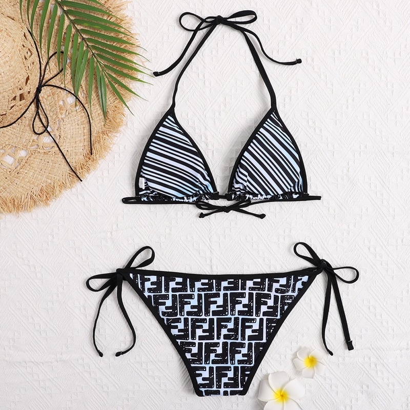 [BKN1004] &lt;BRAND&gt; SET BIKINI TRIANGLE FD ĐEN PHA XANH