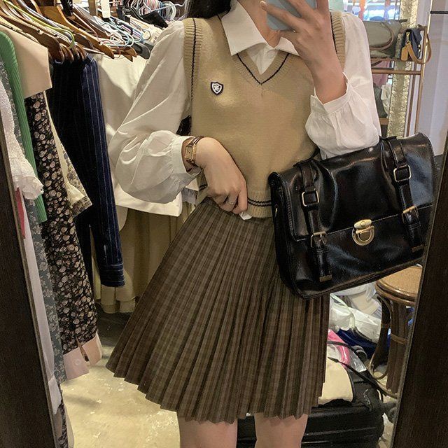 Áo tank top dệt kim cổ chữ v thời trang cho sinh viên