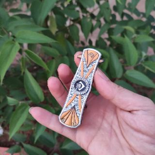 Dao gấp spinner xoay 360