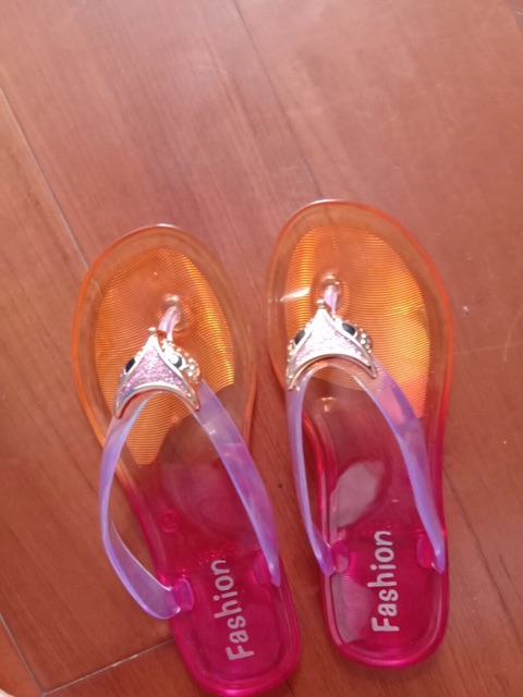 Dép cao su trong 2 màu đính mặt hồ ly SIÊU HÓT CỰC XINH