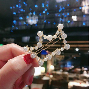 Cặp tóc mái tiếu thư đính hạt