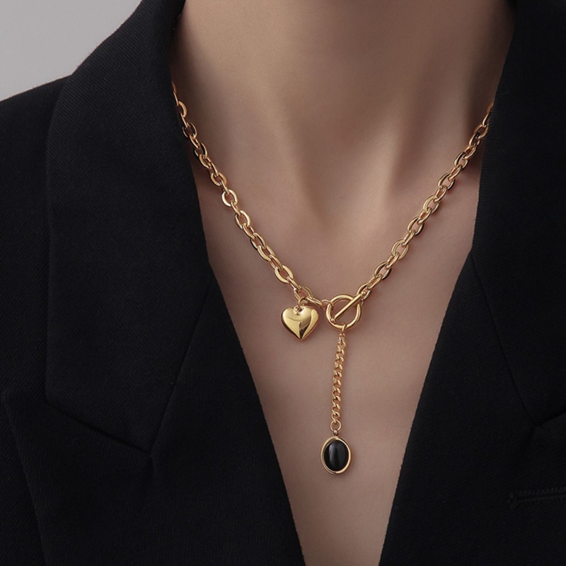 Dây Chuyền Bằng Thép Titan Mạ Vàng 18K Mặt Hình Trái Tim Thiết Kế Đơn Giản Thời Trang Cao Cấp Cho Nữ