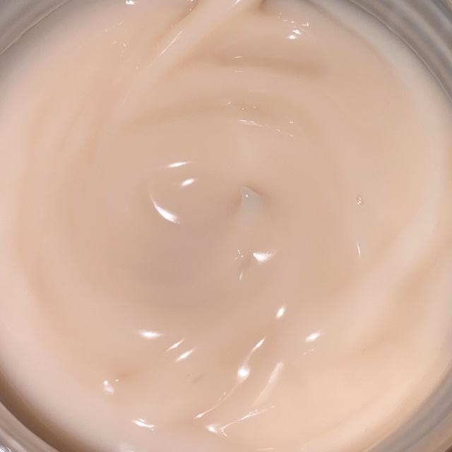 Kem dưỡng trắng, mờ thâm PEACHY LOTION hỗ trợ giảm thâm vùng đầu gối, mông, nách, khuỷu tay 100ml