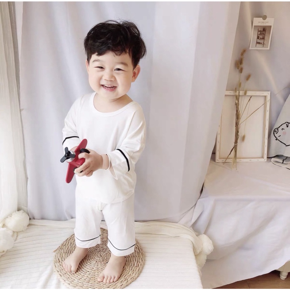 Bộ Quần Áo Trẻ Em Minky Mom Lửng Bo Viền Tay Chân Nhiều Màu Cho Bé Chất Thun Lạnh Siêu Mềm Mịn Mát
