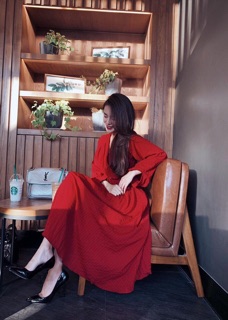 Đầm xoè chéo ngực
