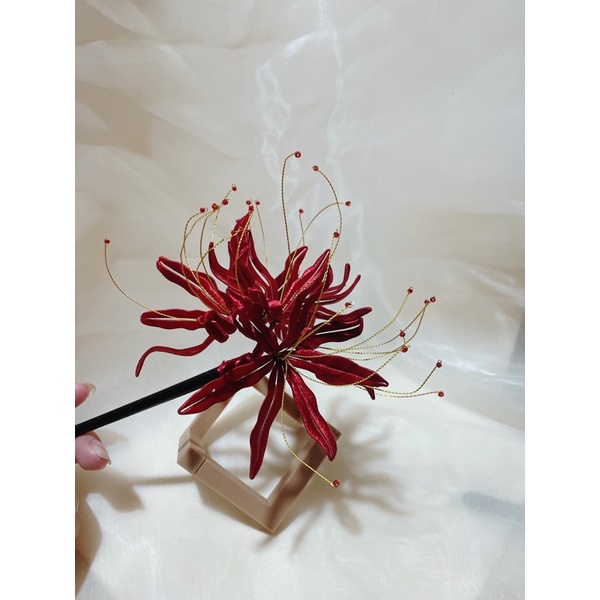 Trâm hoa bỉ ngạn