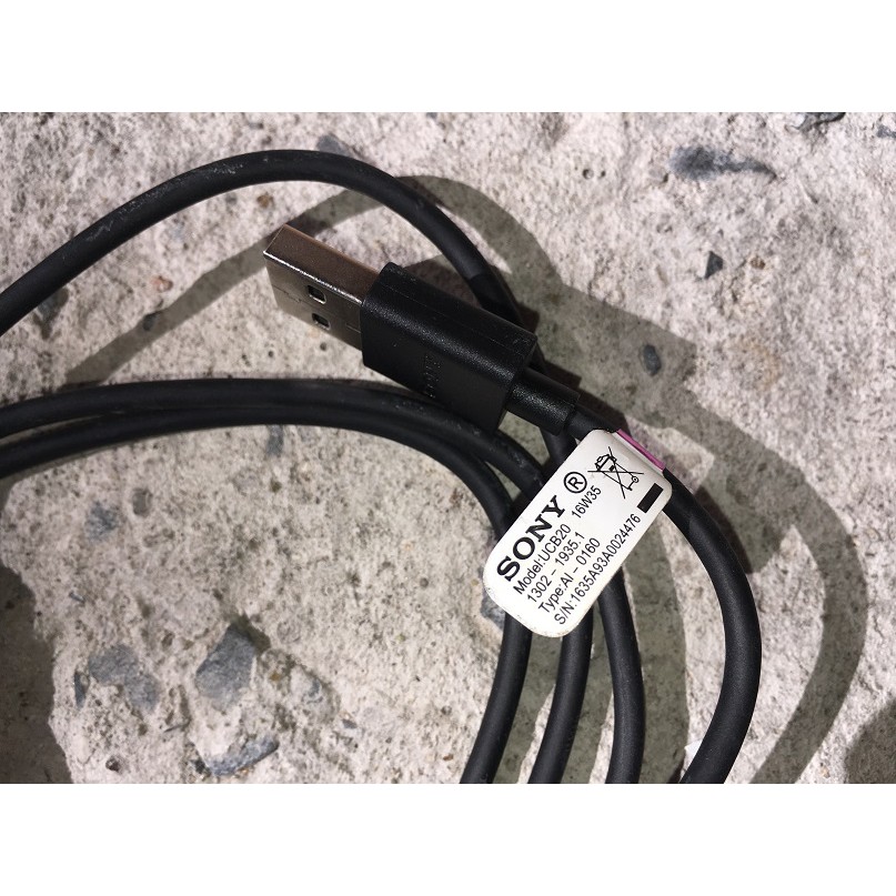 Cáp sạc Sony Type C chính hãng UCB20