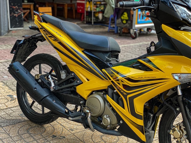 Tem Exciter 150 Malay vàng đen mới 2020