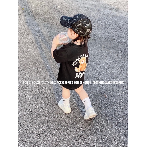 Giày thể thao trắng cho bé