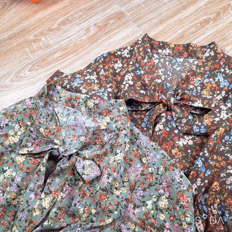 Váy hoa nhí dáng dài vintage