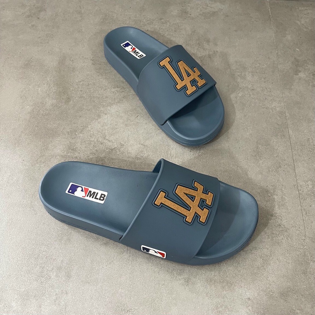 Dép nam MLB,dép quai ngang cao cấp,max đẹp,đi nước thoải mái