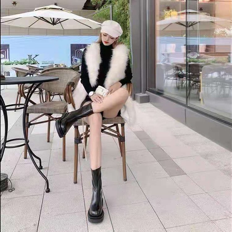 Đôi Giày Bốt Cổ Thấp Mũi Tròn Phối Khóa Kéo Thời Trang Sành Điệu Cho Nữ | BigBuy360 - bigbuy360.vn