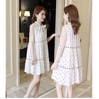 Đầm suông chấm bi phối hoa